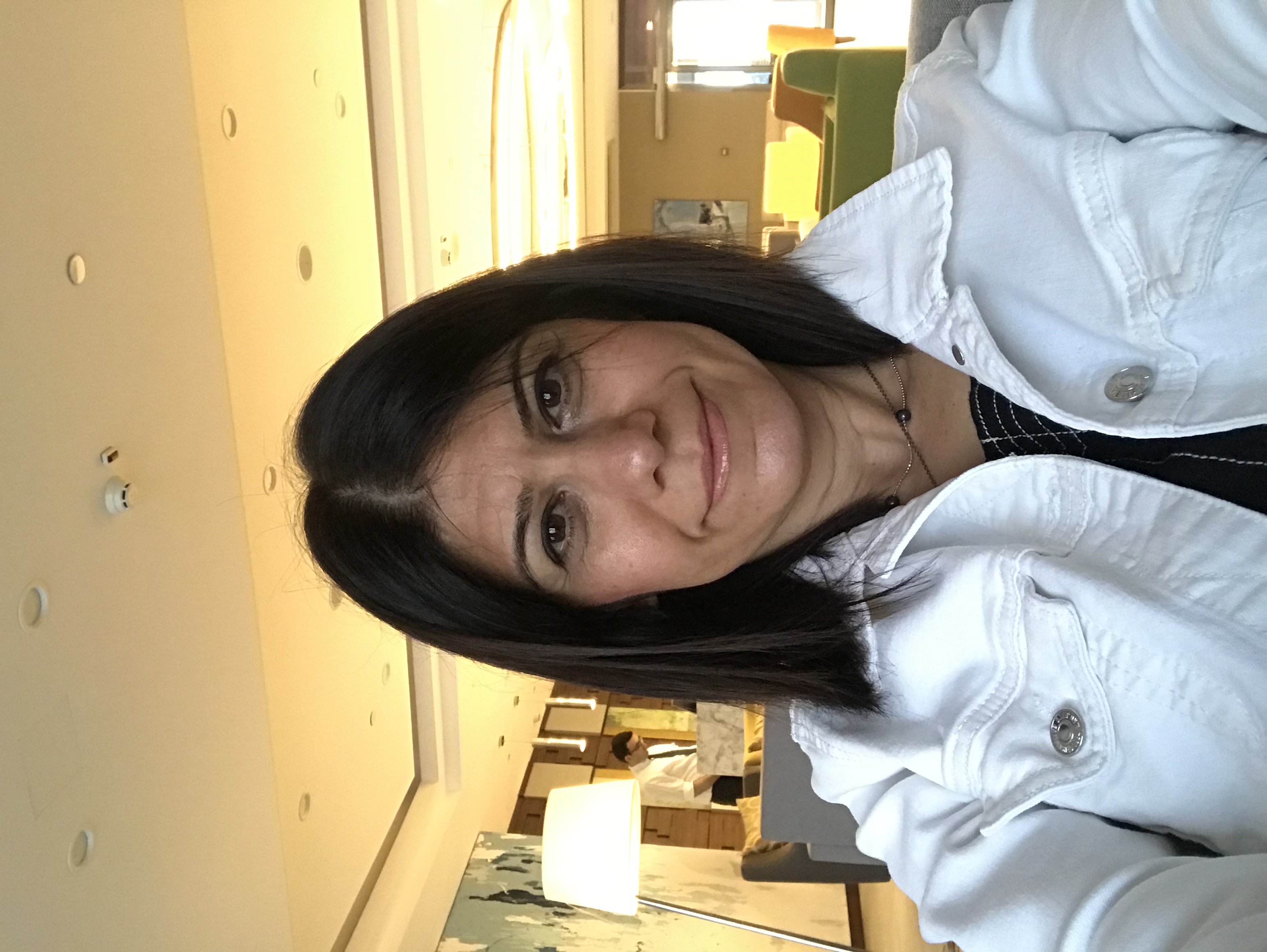 Neşe Sonçağ Yazan